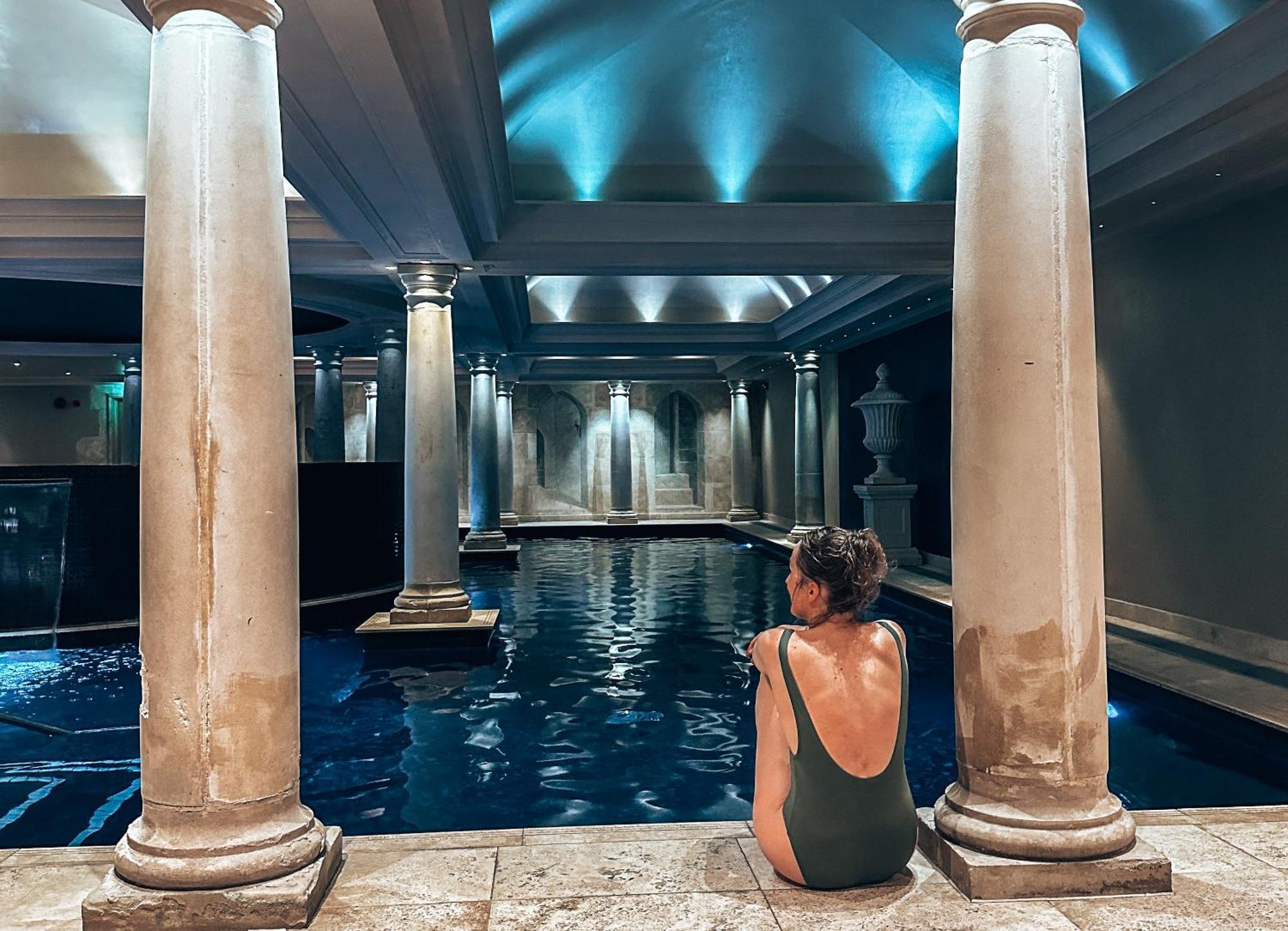 Alexander House & Utopia 5*