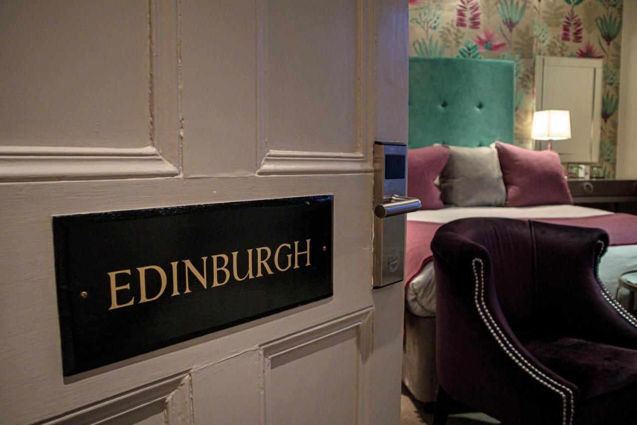 Alexander House & Utopia 5* Turners Hill